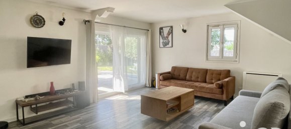 3 Schlafzimmer Haus in Montbazon, France, Nr. 317239 4