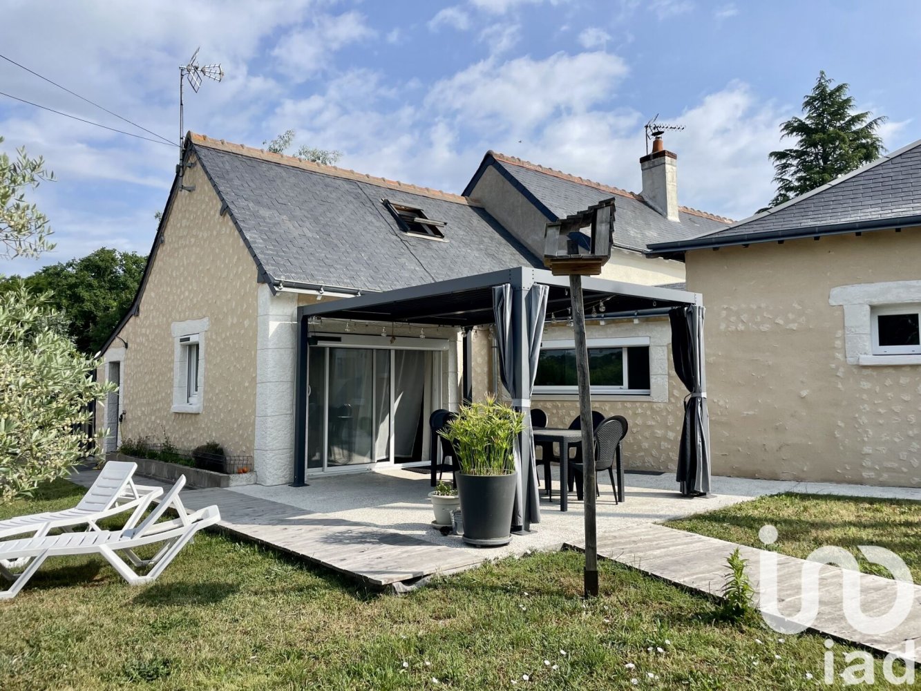 3 Schlafzimmer Haus in Montbazon, France, Nr. 317239