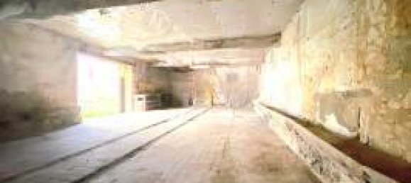 3 bedrooms House in Provins, France No. 137680 9