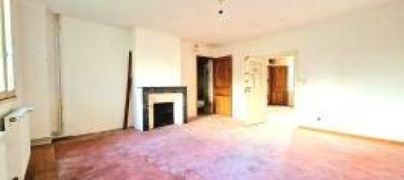 3 bedrooms House in Provins, France No. 137680 5