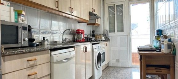 4 chambres Appartement à Sant Andreu, Spain No. 140403 8