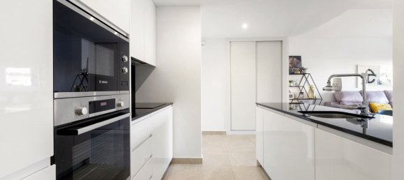 2 bedrooms Apartment in Alicante, Spain No. 136201 8