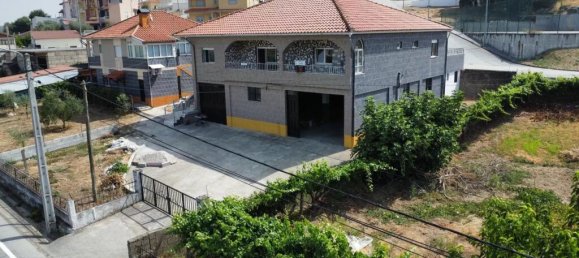 7 bedrooms House in Samoes, Portugal No. 265703 2