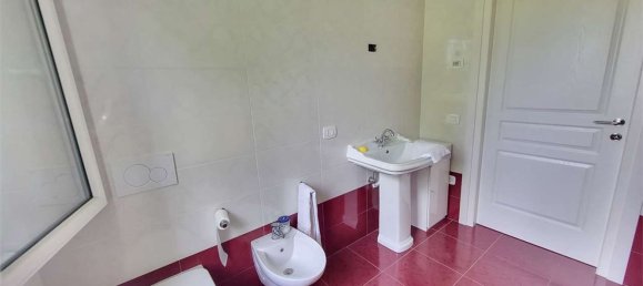 8 غرف نوم منزل في Cornuda, Italy رقم 324510 11