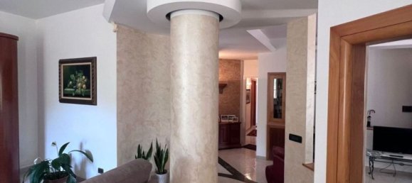 6-salle Appartement à Alcamo, Italy No. 258745 10