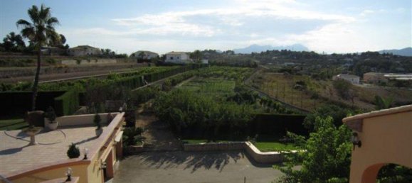 6 bedrooms Villa in Benissa, Spain No. 758 2