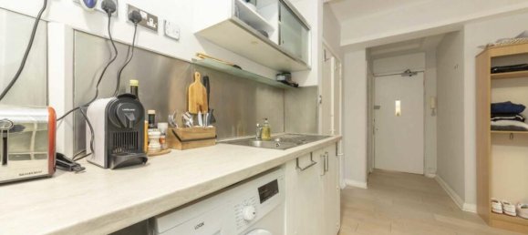 Studio in Bloomsbury, United Kingdom No. 5606 14