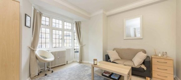 Studio in Bloomsbury, United Kingdom No. 5606 2