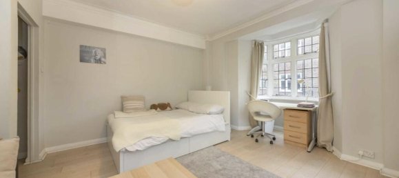 Studio in Bloomsbury, United Kingdom No. 5606 9