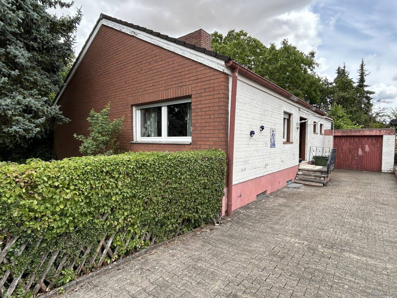 Bungalow de 3 dormitorios en Donnersbergkreis, Germany No. 234131
