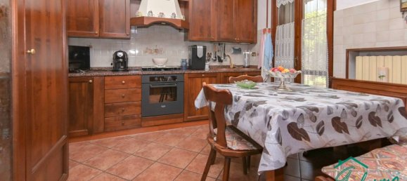 Вилла с 4 спальнями в Ла Лоджа, Италия № 319071 24