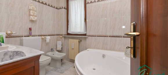 Вилла с 4 спальнями в Ла Лоджа, Италия № 319071 50