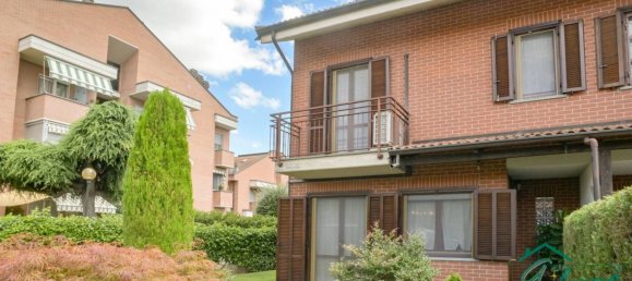 Вилла с 4 спальнями в Ла Лоджа, Италия № 319071 2