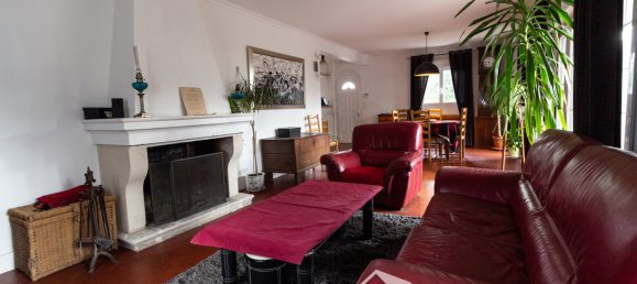 3 غرف نوم منزل في Jouy-le-Moutier, France رقم 143255 2