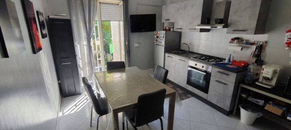 3 Schlafzimmer Wohnung in San Sebastiano al Vesuvio, Italy, Nr. 327726 18