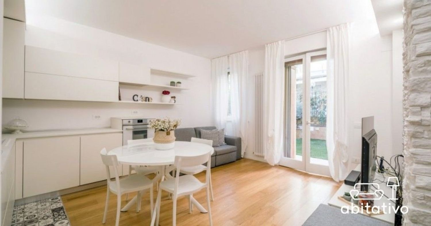 3 Schlafzimmer Wohnung in San Sebastiano al Vesuvio, Italy, Nr. 327726