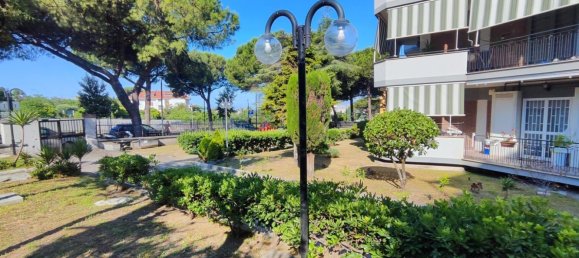 3 Schlafzimmer Wohnung in San Sebastiano al Vesuvio, Italy, Nr. 327726 2