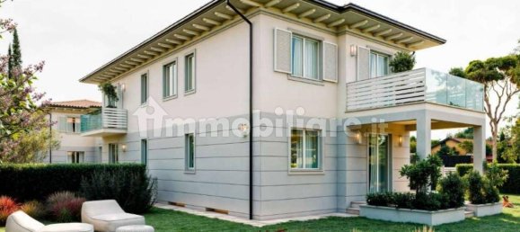 31 bedroom Villa in Pietrasanta, Italy No. 191675 13