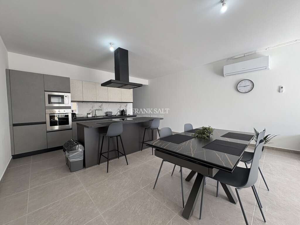 3 bedrooms Apartment in Sliema, Malta No. 11359