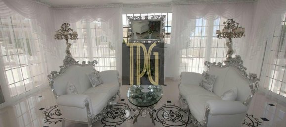 6 bedrooms Villa in Adeje, Spain No. 115915 3