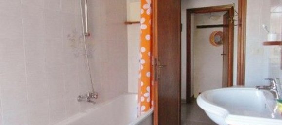 6 bedrooms House in Sassetta, Italy No. 345678 4