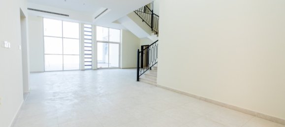 Villa T5 em Abu Dhabi, UAE N.º 37409 6