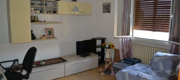 4 rooms Apartment in San Pietro in Casale, Italy No. 310586 6