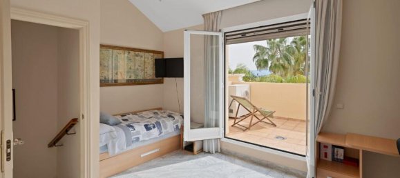 3 bedrooms Townhouse in Marbella, Spain No. 54592 25