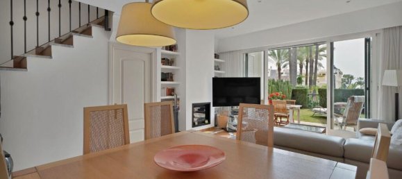 3 bedrooms Townhouse in Marbella, Spain No. 54592 12