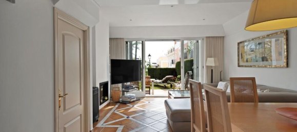 3 bedrooms Townhouse in Marbella, Spain No. 54592 14