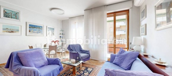 Apartamento de 3 dormitorios en Bresso, Italy No. 286496 16