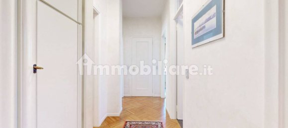 Apartamento de 3 dormitorios en Bresso, Italy No. 286496 32