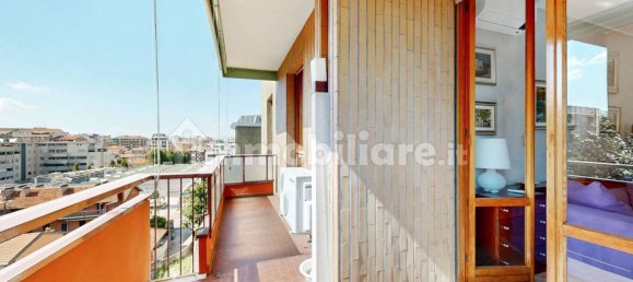 Apartamento de 3 dormitorios en Bresso, Italy No. 286496 30