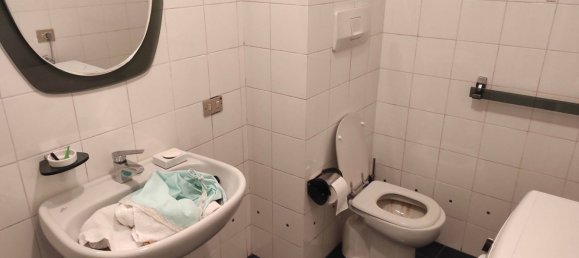 3 bedrooms Apartment in Bergamo, Italy No. 338621 12