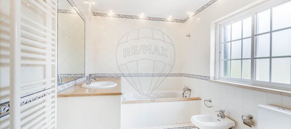 4 bedrooms Villa in Cascais, Portugal No. 54695 14