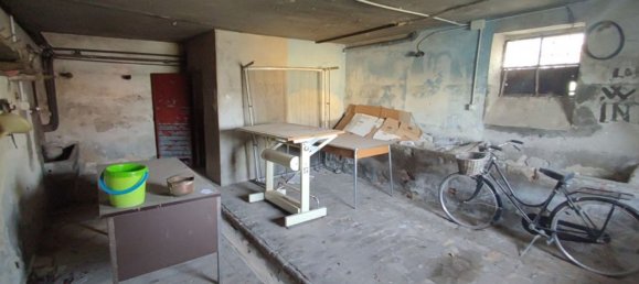 Квартира с 7 комнатами в Гвальдо Тадино, Италия № 193676 9