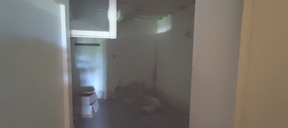 Квартира с 7 комнатами в Гвальдо Тадино, Италия № 193676 13