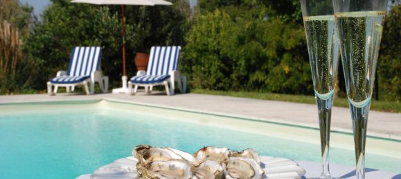 Casa de 9 dormitorios en Bresdon, France No. 37942 2