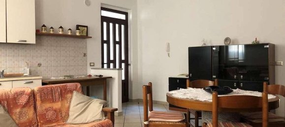 3 rooms Apartment in Gambolò, Italy No. 159696 2