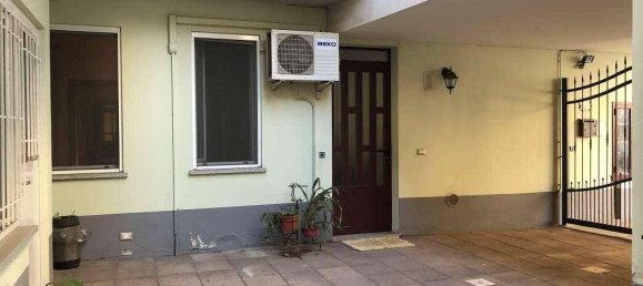 3 rooms Apartment in Gambolò, Italy No. 159696 14