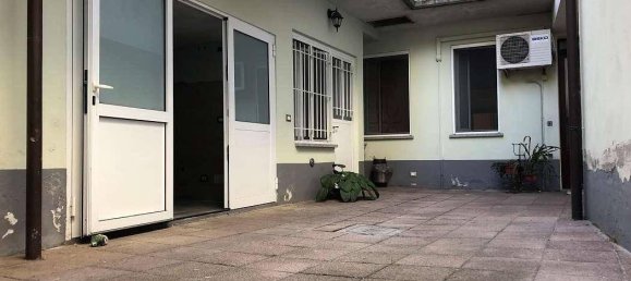 3 rooms Apartment in Gambolò, Italy No. 159696 13