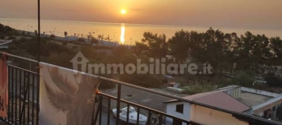 2 bedrooms Penthouse in Locri, Italy No. 256083 10