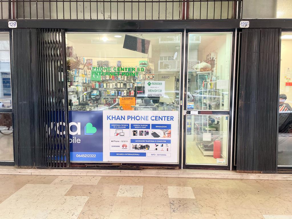 2 rooms Commercial property in Udine, Italy No. 80429