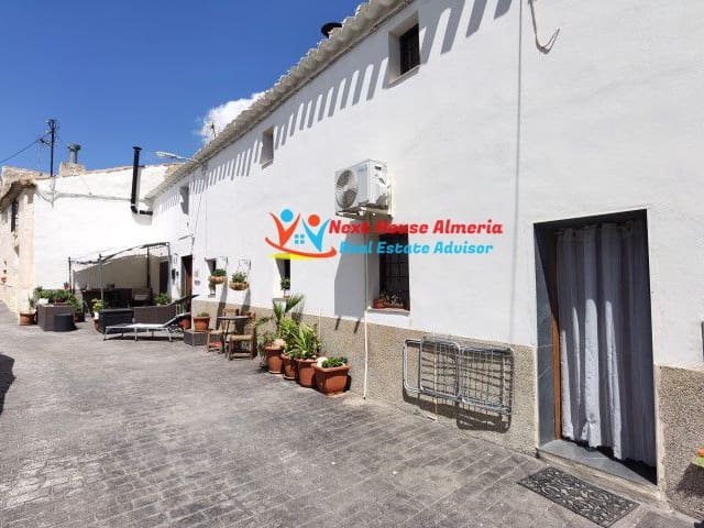 3 bedrooms House in Las Vertientes, Spain No. 286363