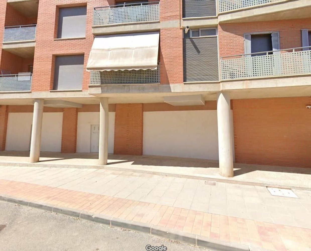 Propriété commerciale à Lorca, Spain 141m² No. 255123