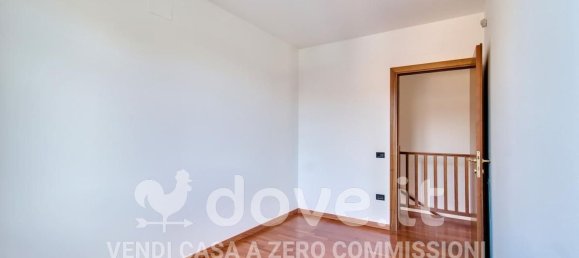 Дом с 4 спальнями в Дуэ Карраре, Италия № 352765 16