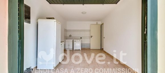 Дом с 4 спальнями в Дуэ Карраре, Италия № 352765 34