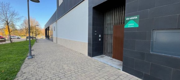 Gewerbliche Immobilie in Vitoria-Gasteiz, Spain 584m², Nr. 161263 2