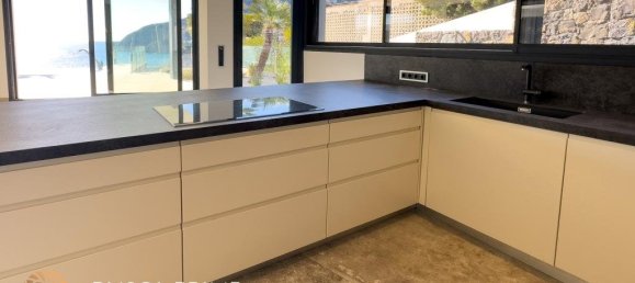 4 bedrooms Villa in Calpe, Spain No. 5327 11