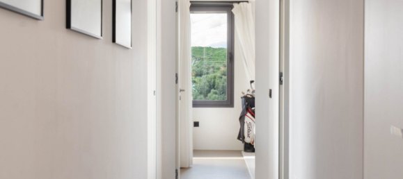 3 غرف نوم بانتهاوس في Marbella, Spain رقم 147618 16